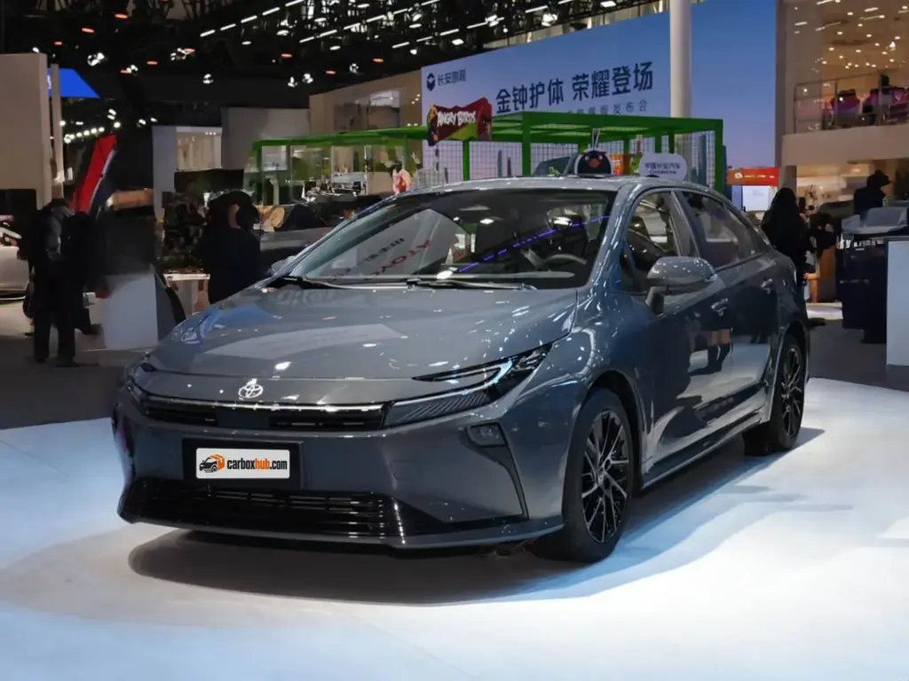 2026 Toyota Corolla 2.0L Edición Elite – vista frontal de tres cuartos