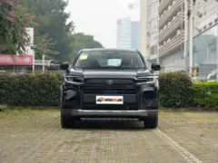2026 Toyota RAV4 Hybrid 2.5L AWD Luxury – vista frontal