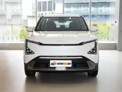2025 Kia EV5 530 Light – vista frontal