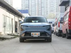 2025 Kia EV5 630 Wave AWD – vista frontal