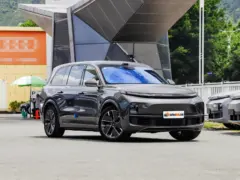 2025 Li Auto L9 Ultra – vista frontal de tres cuartos, lado del conductor