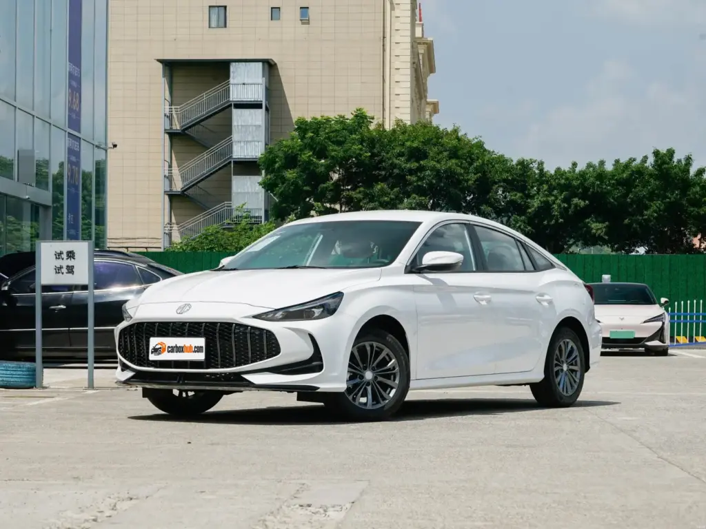 2026 MG5 180DVVT Edición Global Premiere – vista frontal de tres cuartos