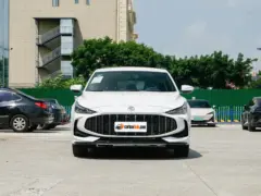 2026 MG5 180DVVT Edición Global Premiere – vista frontal